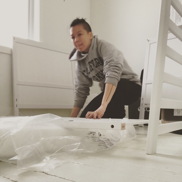 Meet your Posher, Bk - Picture 1 of 1